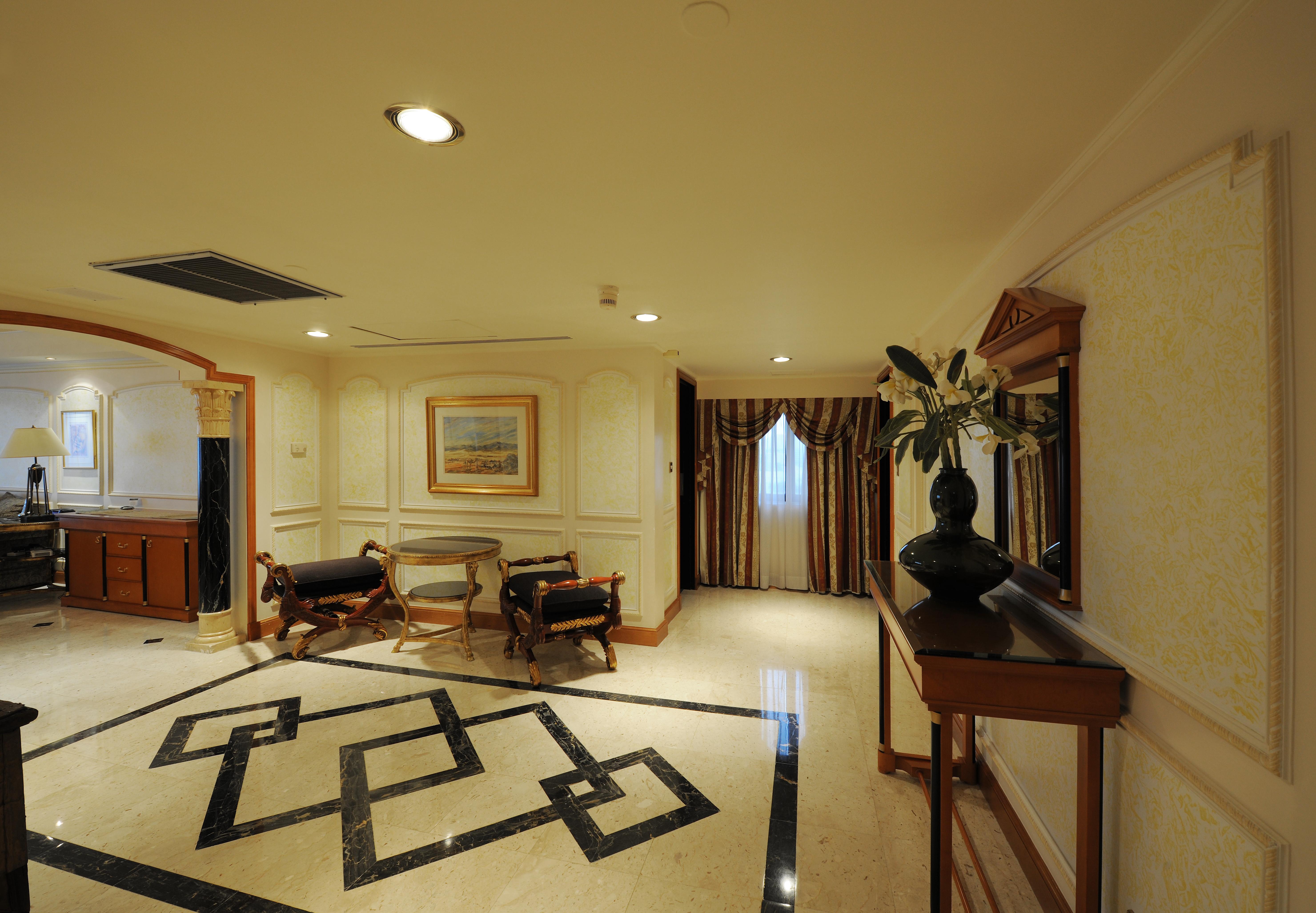 Intercontinental By Ihg 5* Mascate