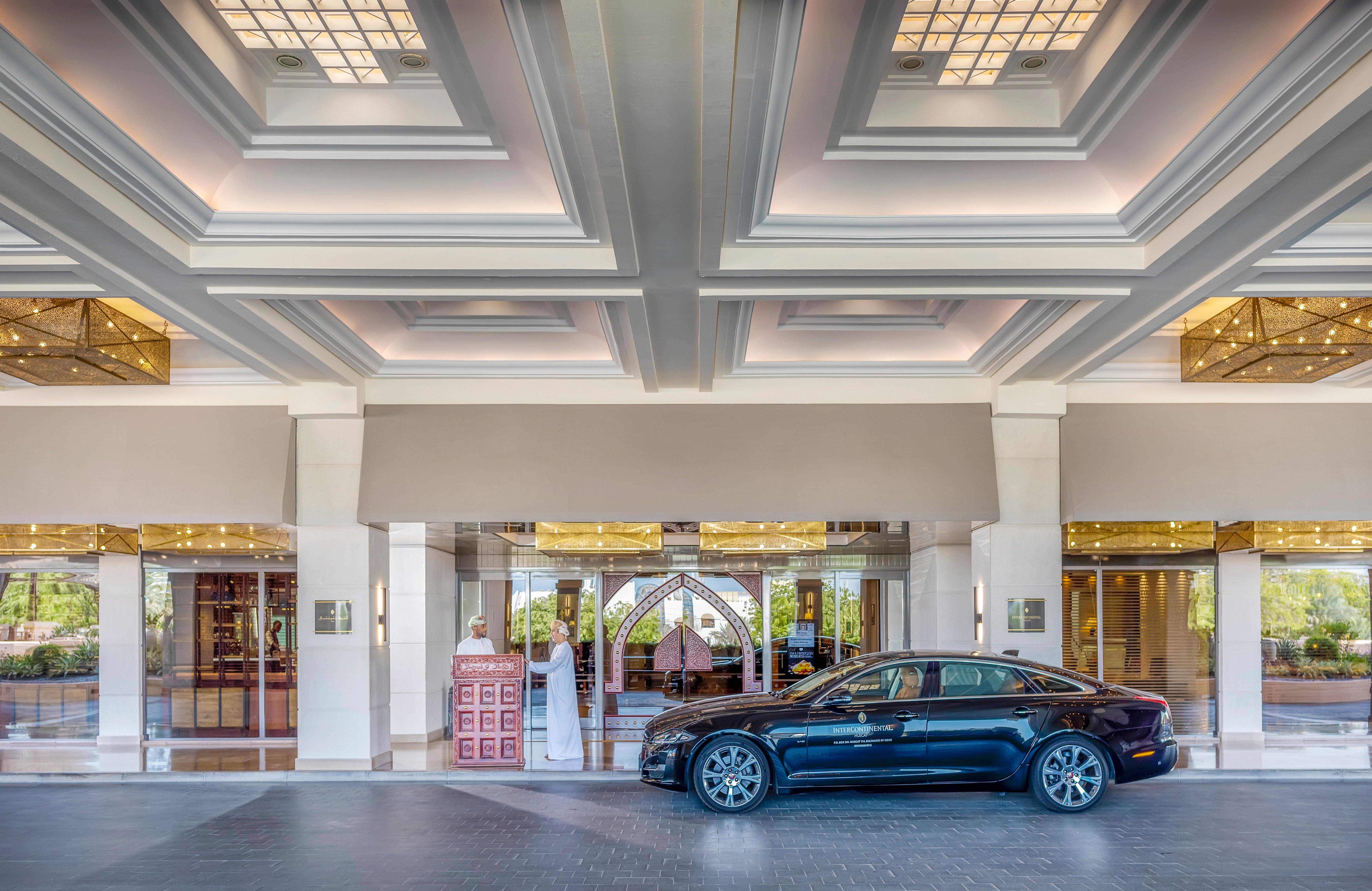 Intercontinental By Ihg 5*