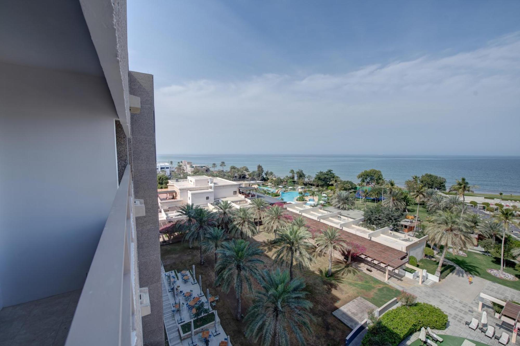 Intercontinental By Ihg Hotel 5*