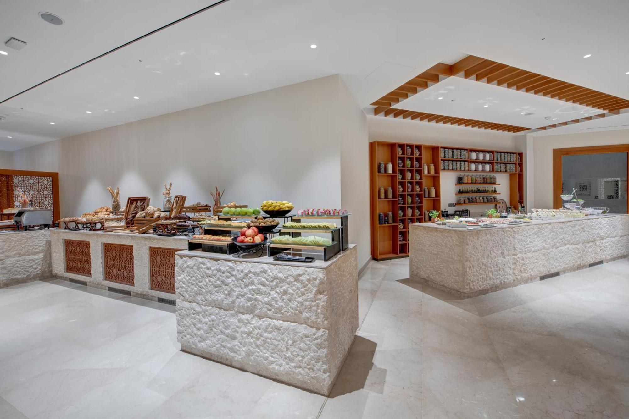 Intercontinental By Ihg Hotel Mascate